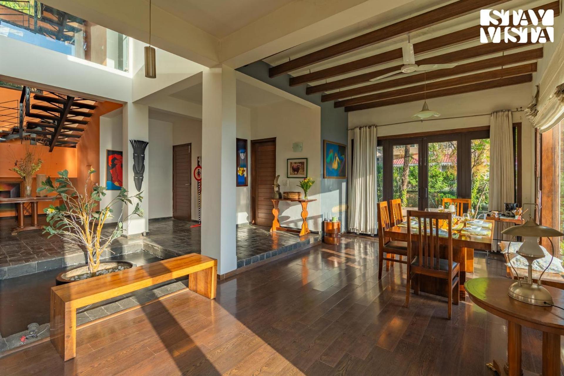 Stayvista At Hillcrest Villa With Valley View, Bonfire And Heater Kasauli Exterior foto