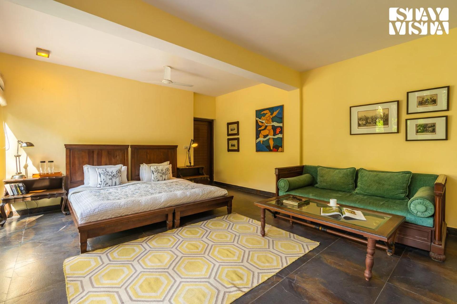 Stayvista At Hillcrest Villa With Valley View, Bonfire And Heater Kasauli Exterior foto